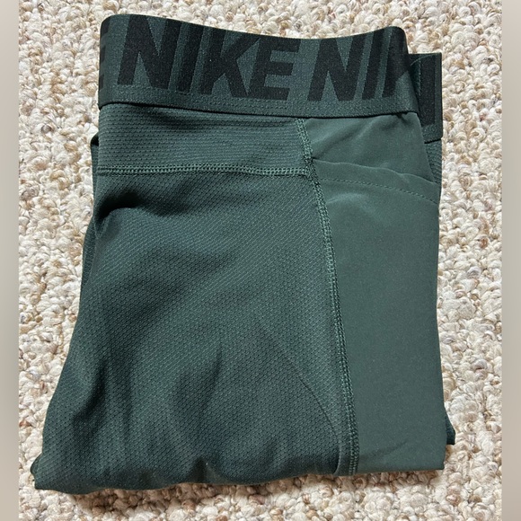 Nike Other - Nike Drifit base layer compressions (fit like a small)